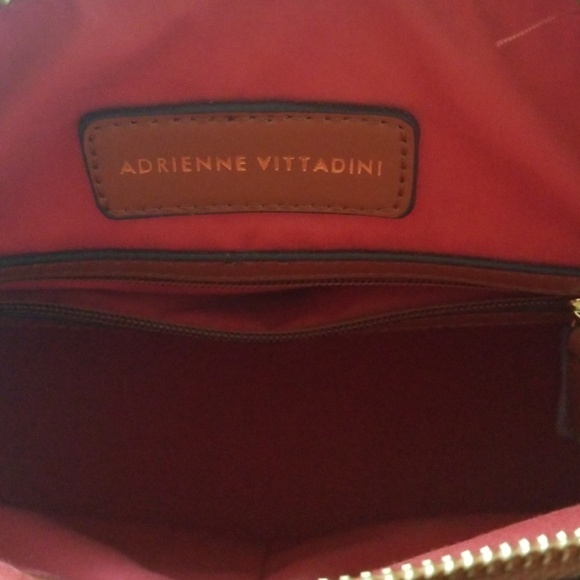 Handbag - Picture 5 of 5